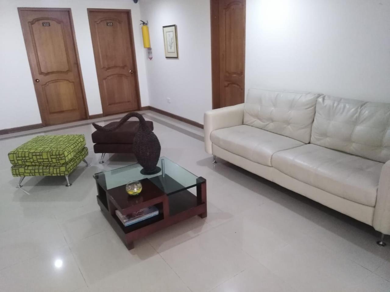 Hotel Casa La Riviera Bogotá Kültér fotó