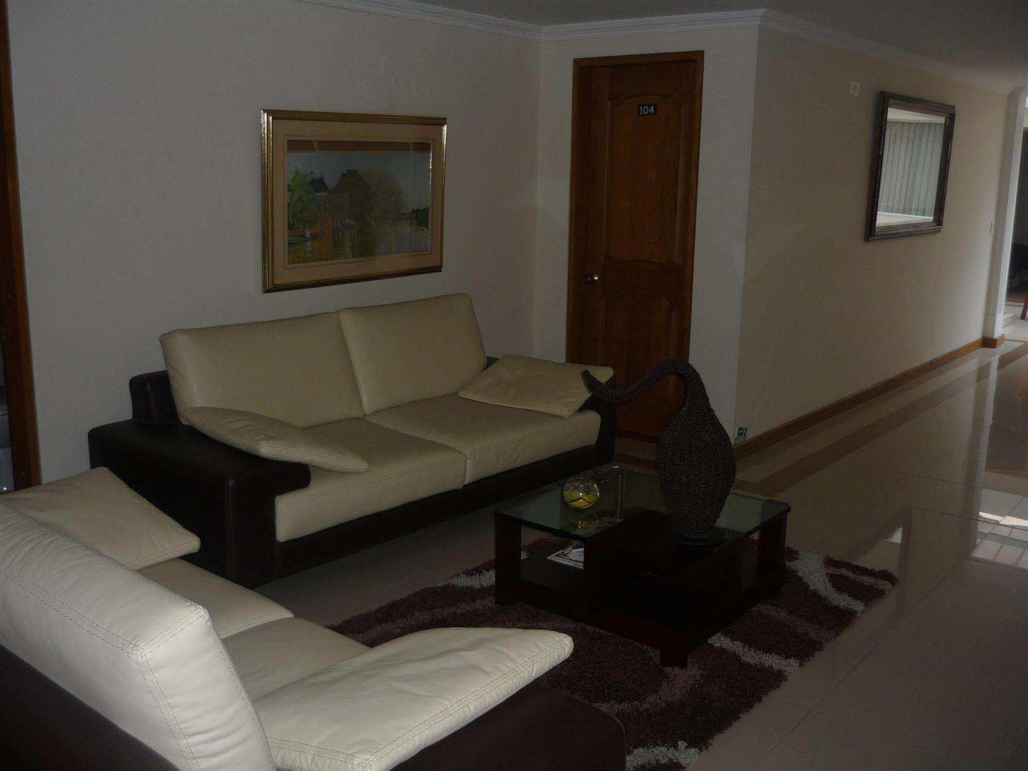Hotel Casa La Riviera Bogotá Kültér fotó