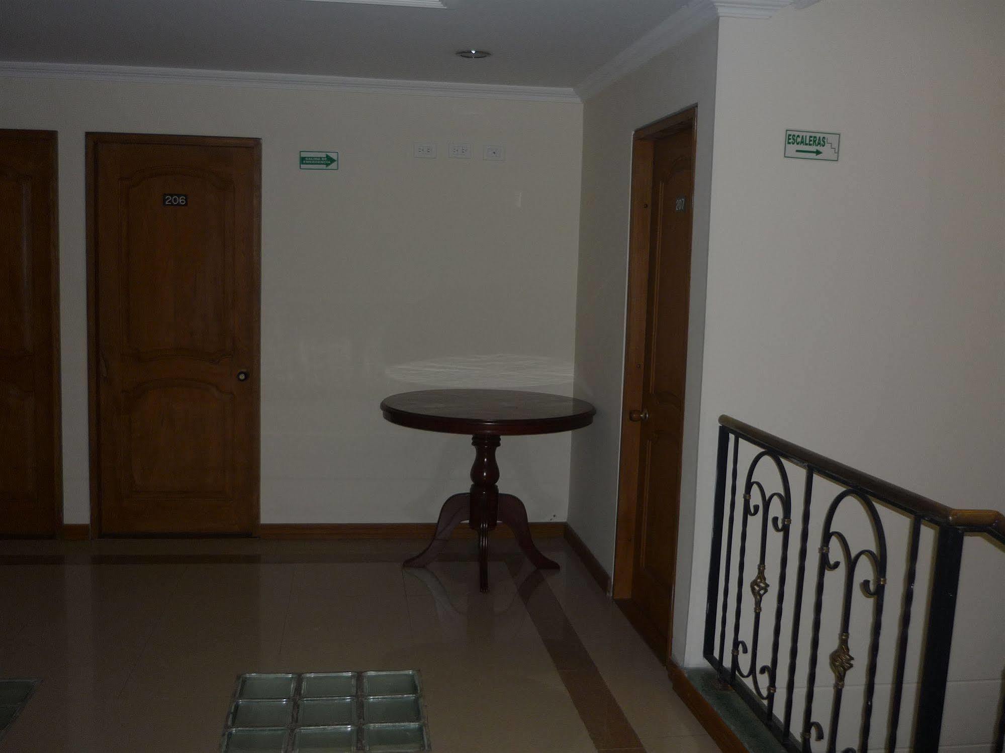 Hotel Casa La Riviera Bogotá Kültér fotó